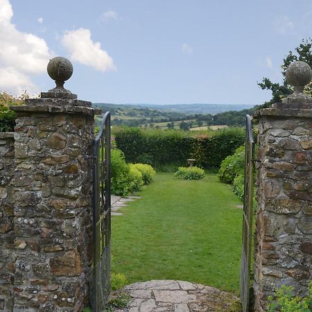 Gardeners Rest Villa Hawley Bottom Bagian luar foto