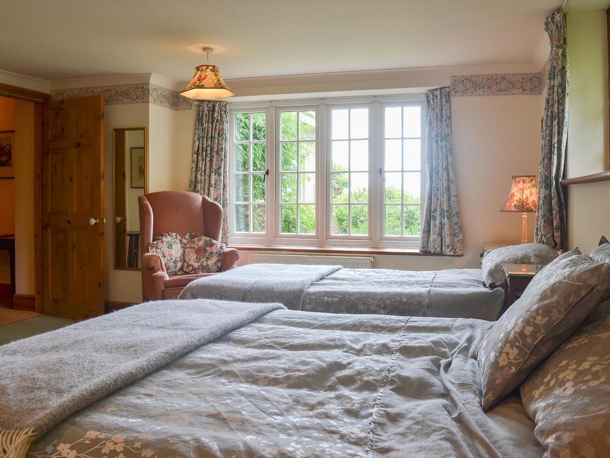 Gardeners Rest Villa Hawley Bottom Bagian luar foto